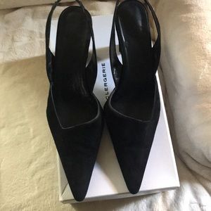 Sling back suede shoes